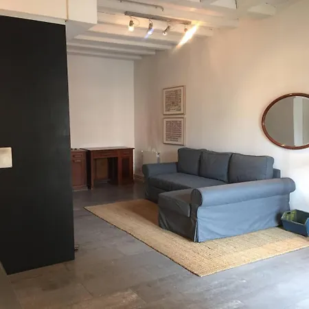 Apartment Beautiful & Bright Near Ramblas