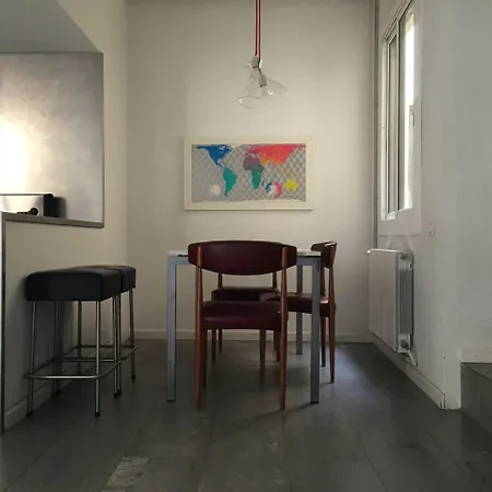 Beautiful & Bright Near Ramblas برشلونة